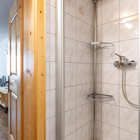 Anton Huter * Σανκτ Αντόν αμ Άλμπεργκ