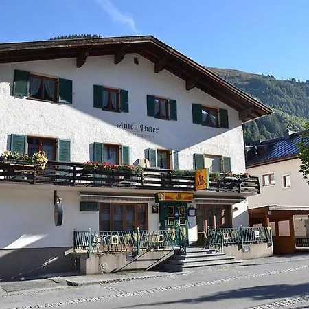 Anton Huter サンクト・アントン・アム・アールベルク